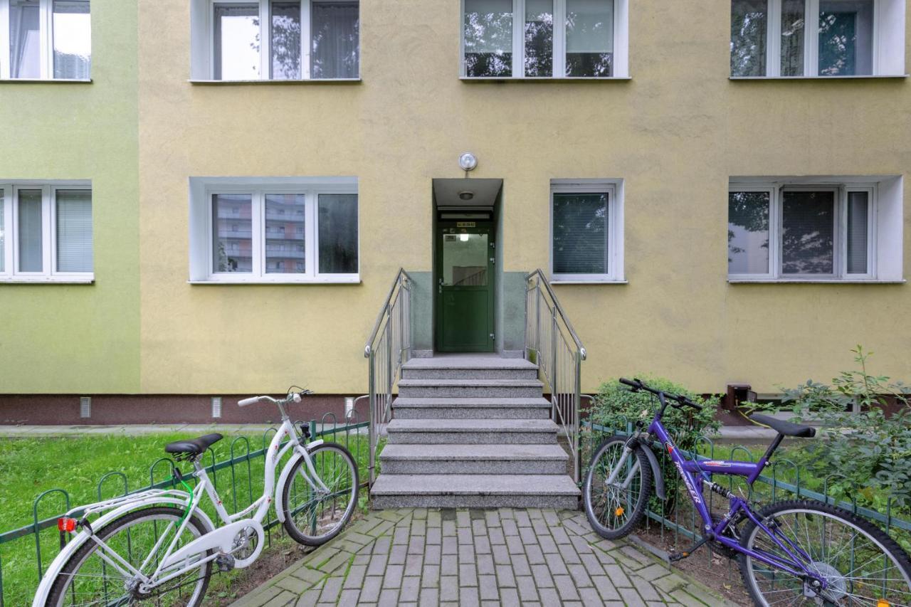 Beautiful Two-Bedroom Apartment Warsaw Bielany By Noclegi Renters Kültér fotó