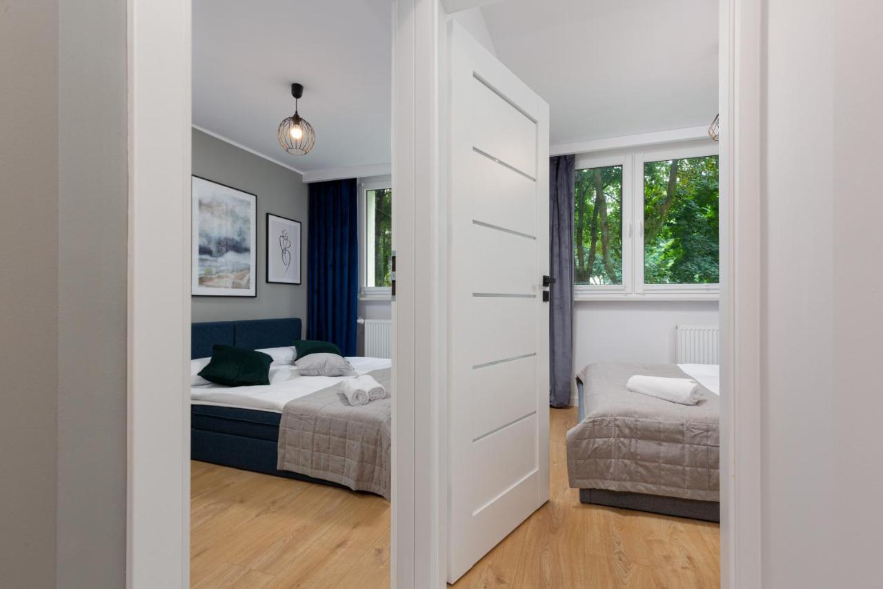 Beautiful Two-Bedroom Apartment Warsaw Bielany By Noclegi Renters Kültér fotó
